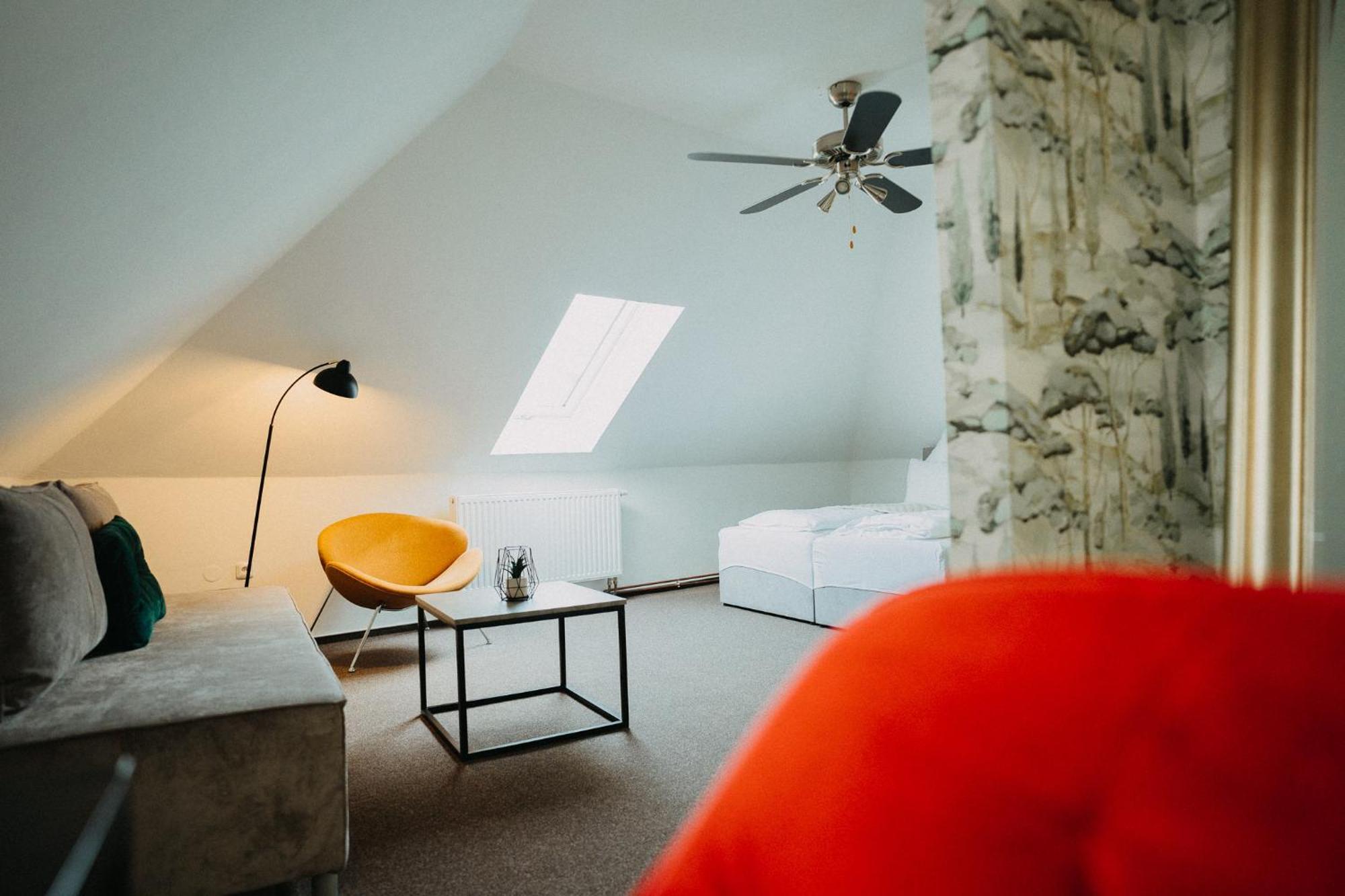 House 호텔 Hradec Králové 외부 사진